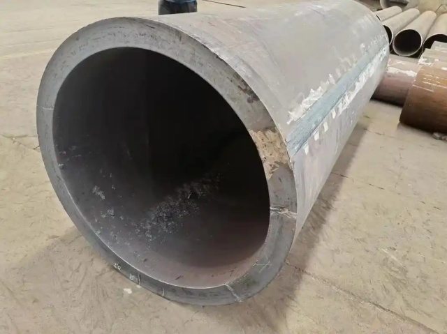 凤城30CrMo大口径无缝钢管